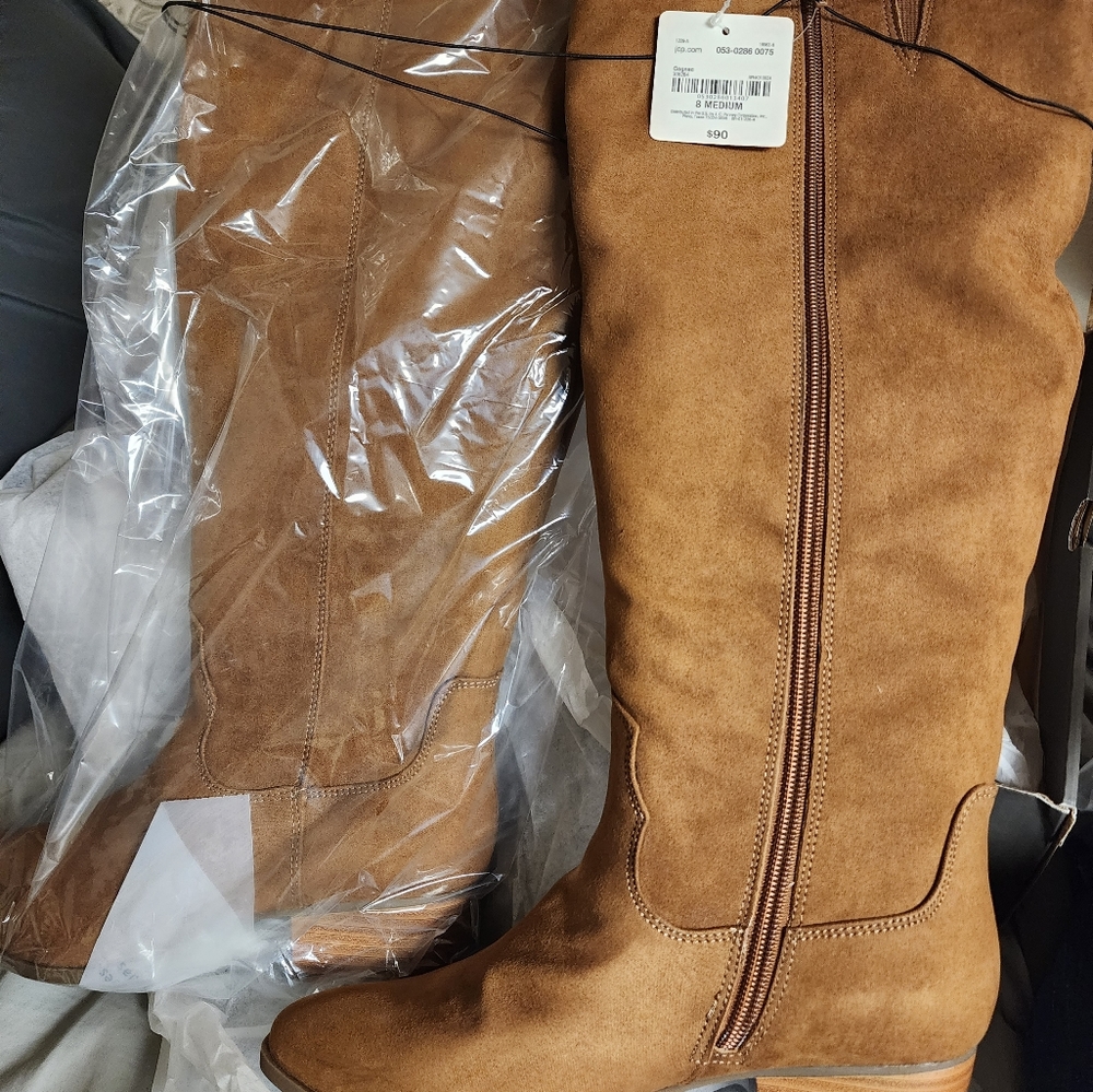 A.N.A. boots